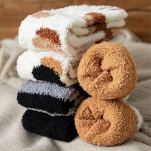 Load image into Gallery viewer, Cat Paw Print Socks